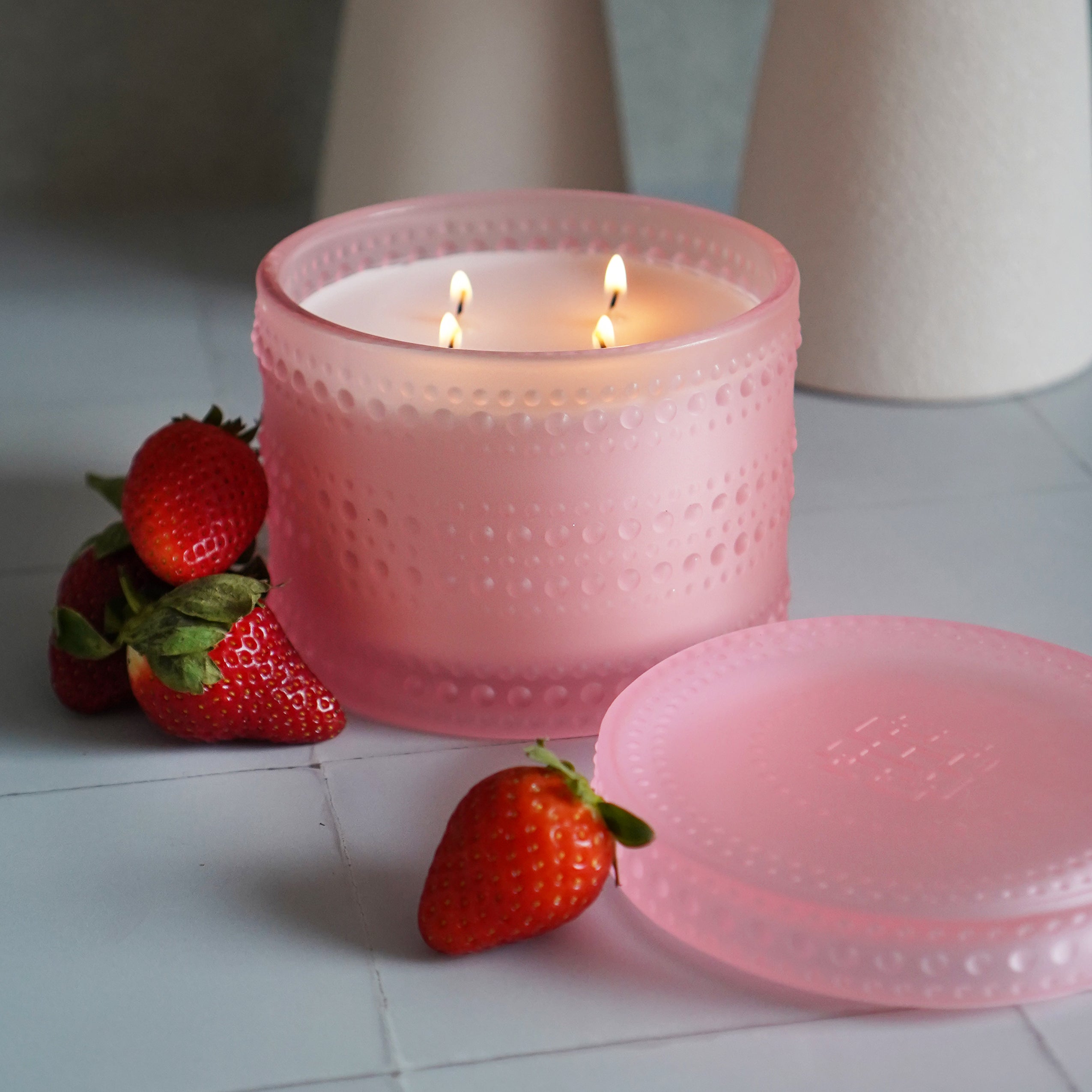 What is fragrance throw? Slatkin + Co.