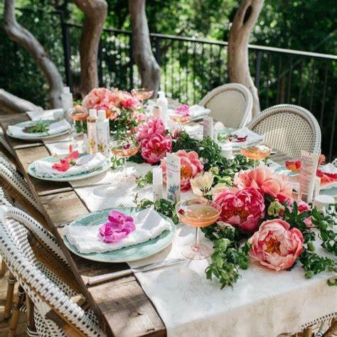 Hosting the Perfect Garden Brunch: A Springtime Celebration